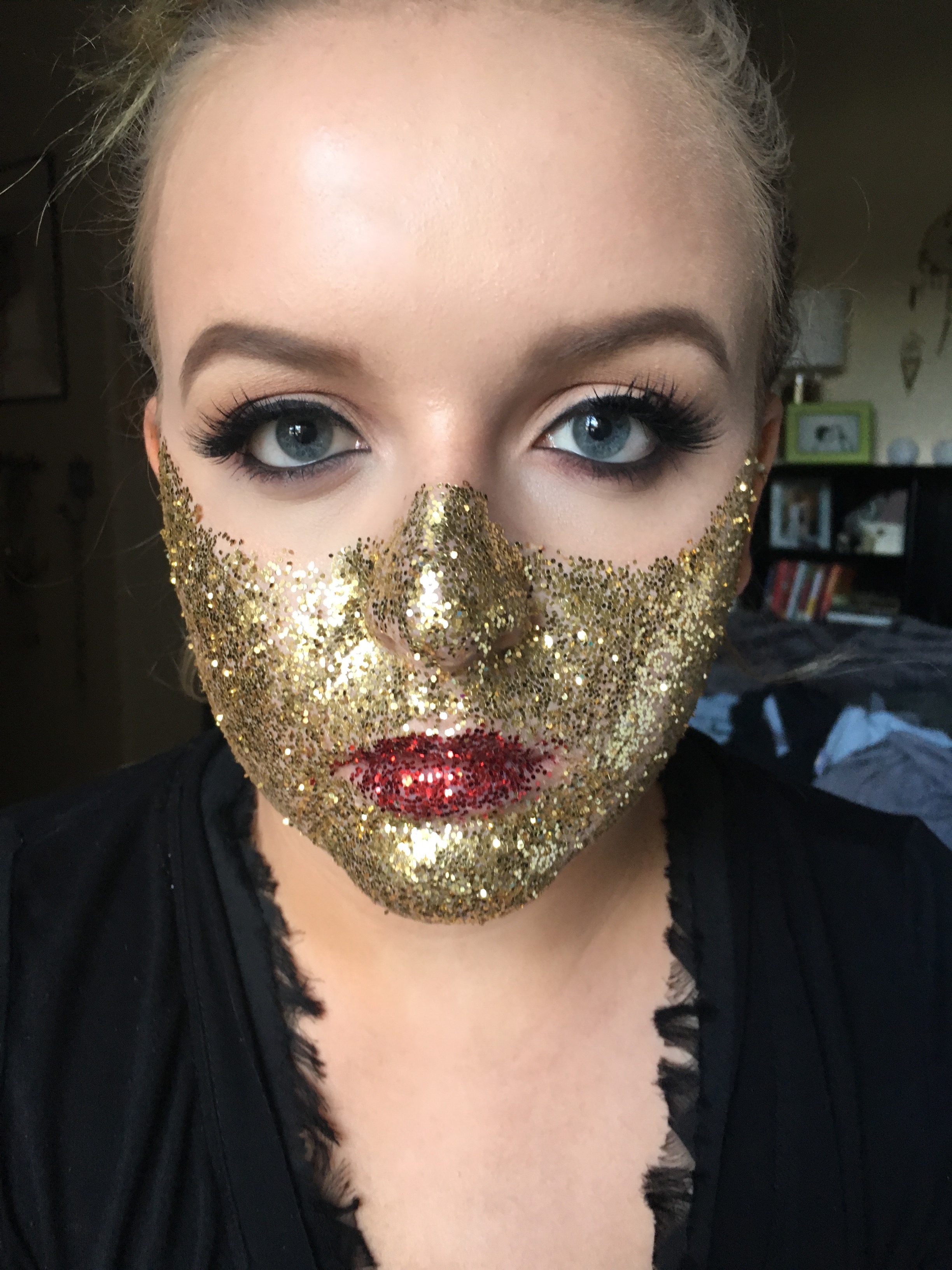 halloween tutorial: glitter mask | institution beauty